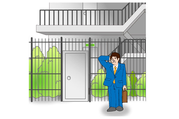 非常口にフェンス